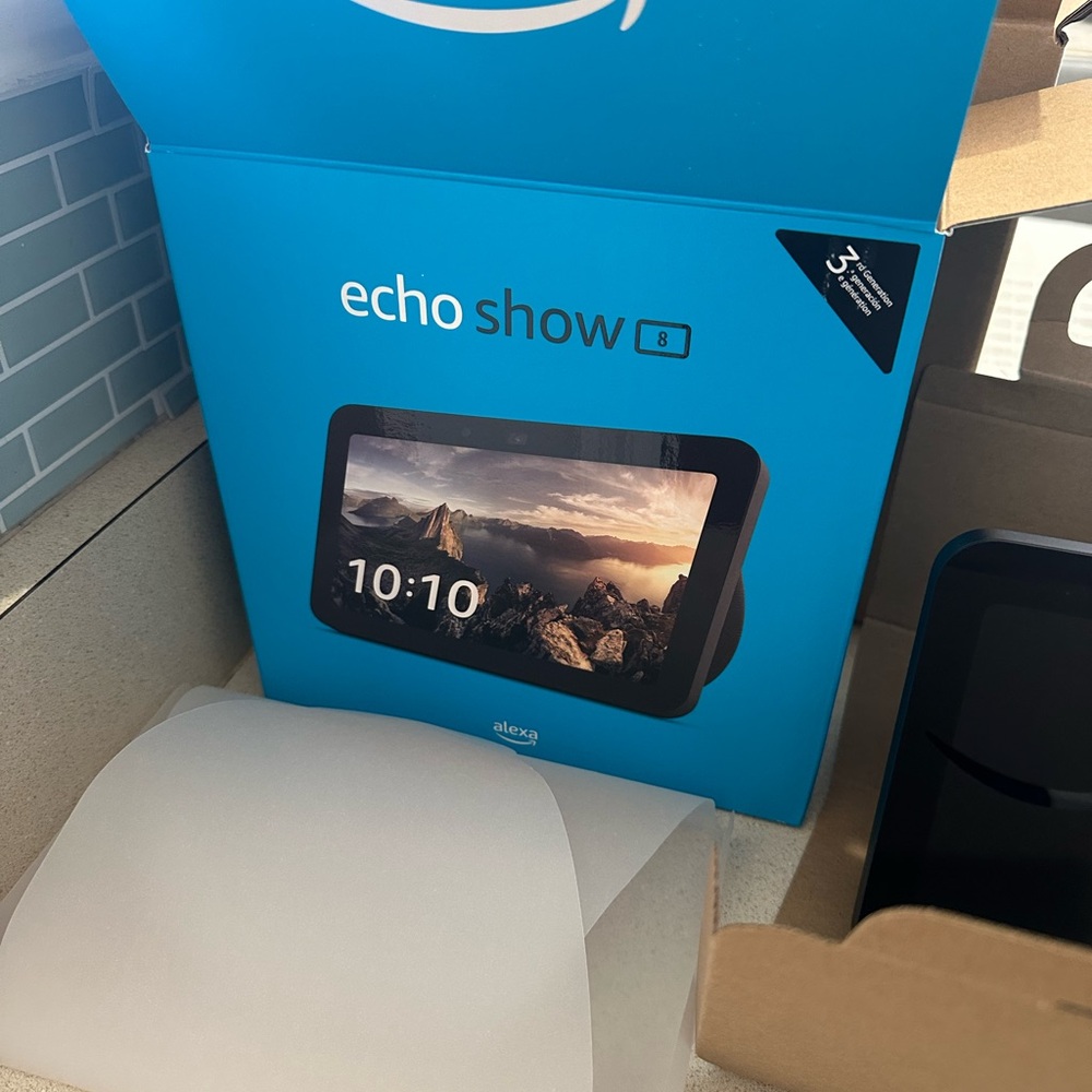 Echo Show 8 Smart Display